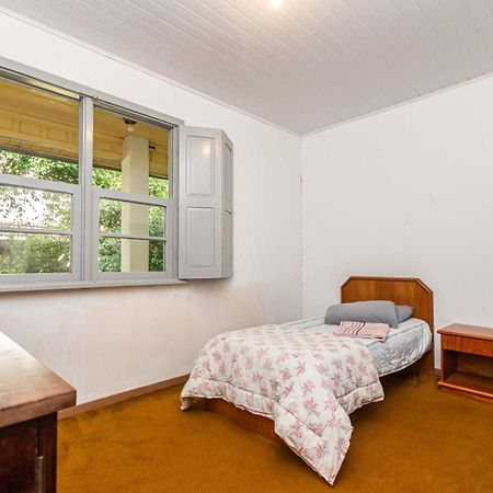 Memora Guesthouse Curitiba - Quartos Em Casa Proximo Ao Parque Bacacheri Luaran gambar