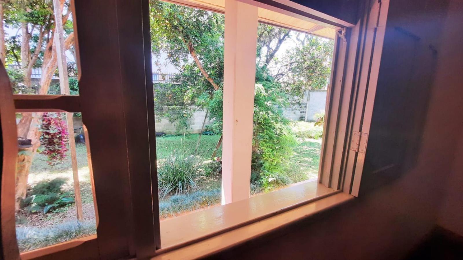Memora Guesthouse Curitiba - Quartos Em Casa Proximo Ao Parque Bacacheri Bilik gambar