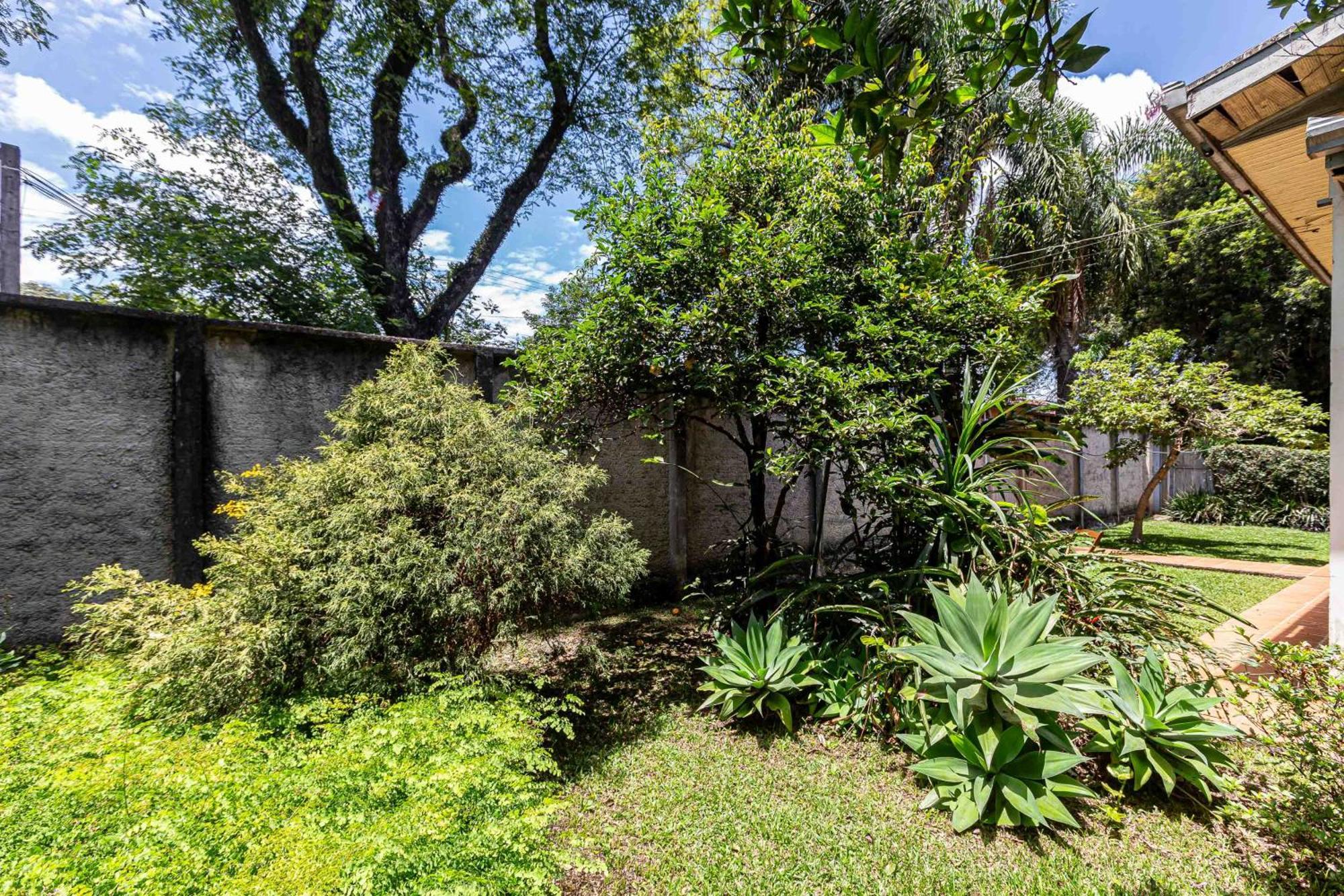 Memora Guesthouse Curitiba - Quartos Em Casa Proximo Ao Parque Bacacheri Luaran gambar
