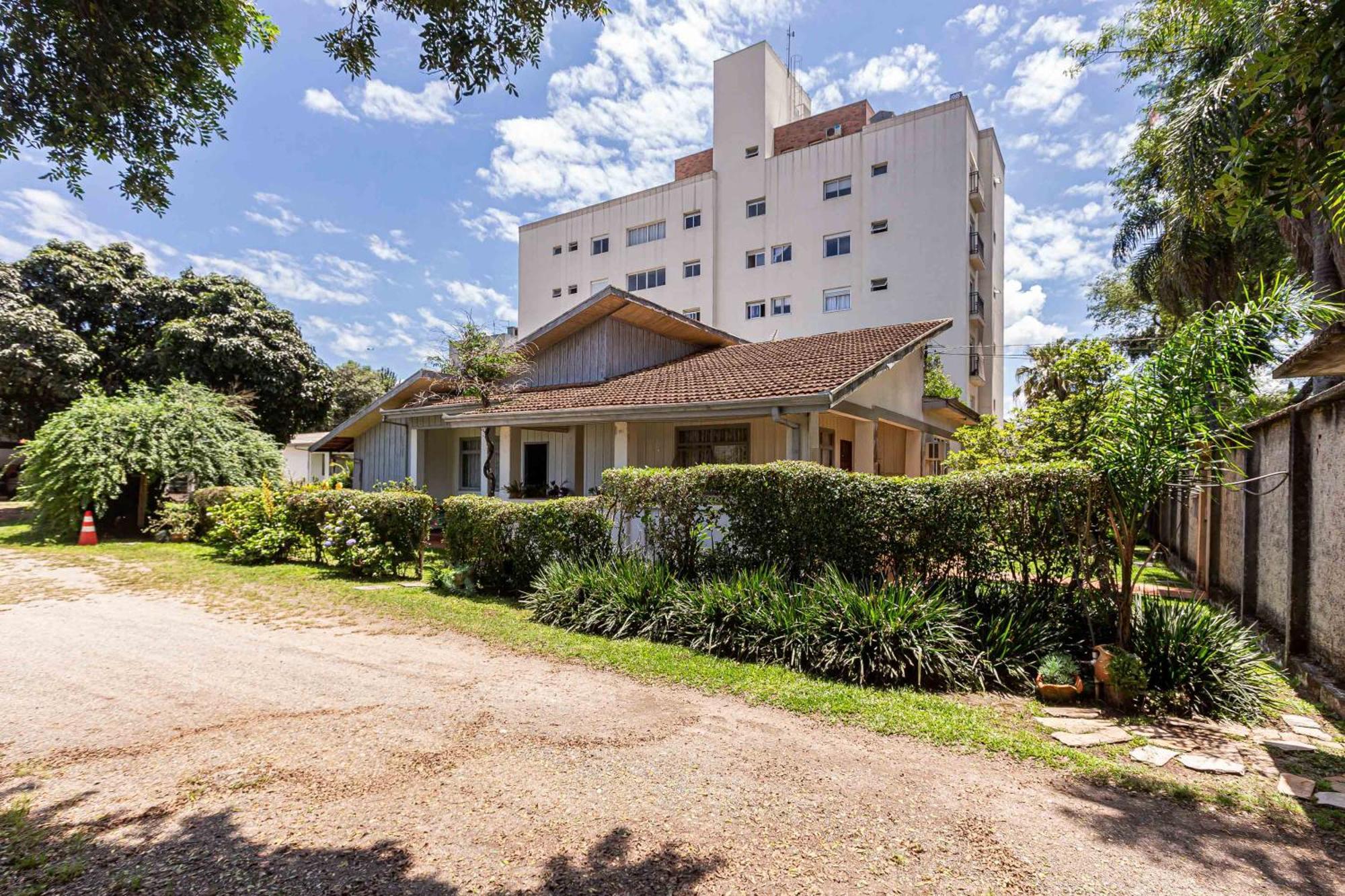 Memora Guesthouse Curitiba - Quartos Em Casa Proximo Ao Parque Bacacheri Luaran gambar